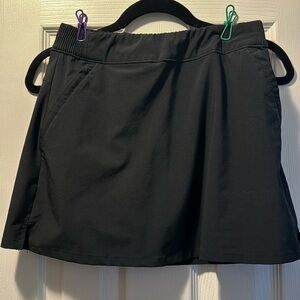 Columbia skirt/skort (shorts under) xs